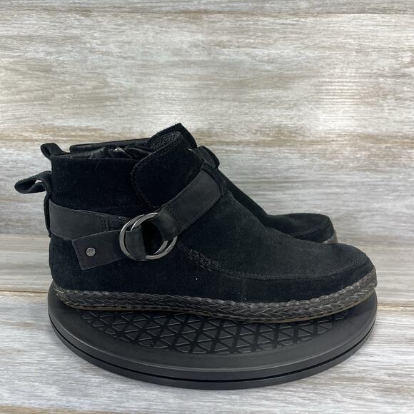 UGG Women’s Sloane Buckle Suede Black Booties Size 9 - Picture 3 of 8